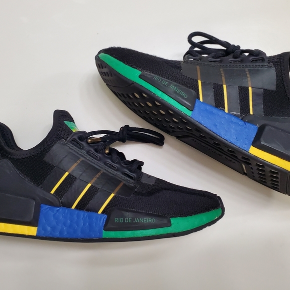 ADIDAS NMD R1 V2 GS Rio De Janeiro - Picture 1 of 13